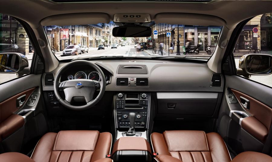  Volvo XC90 2007 года  (фото 45 из 142)